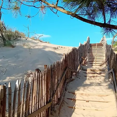 Grand Pavois-2 By Interhome דירה *