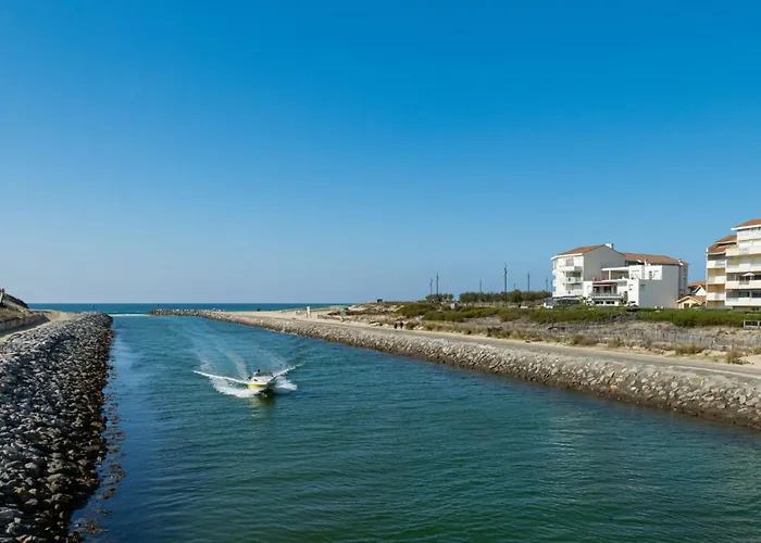 Grand Pavois-2 By Interhome *